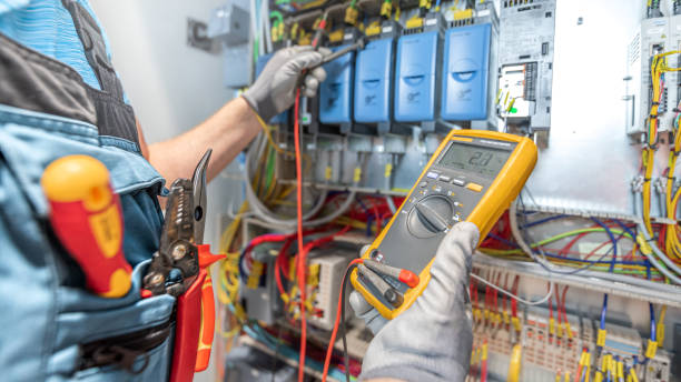 Best Circuit Breaker Repair  in Veneta, OR